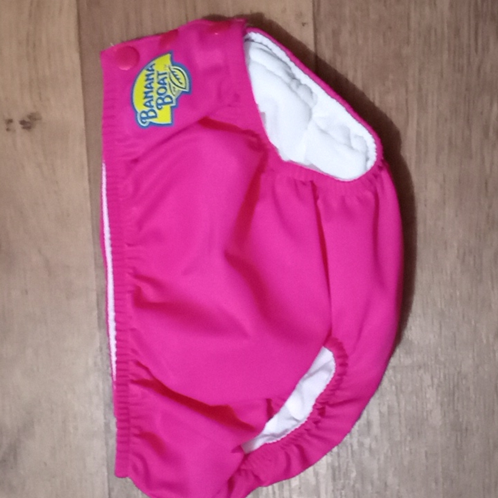 NWOT "Banana Boat" hot pink reuseable baby swim diaper